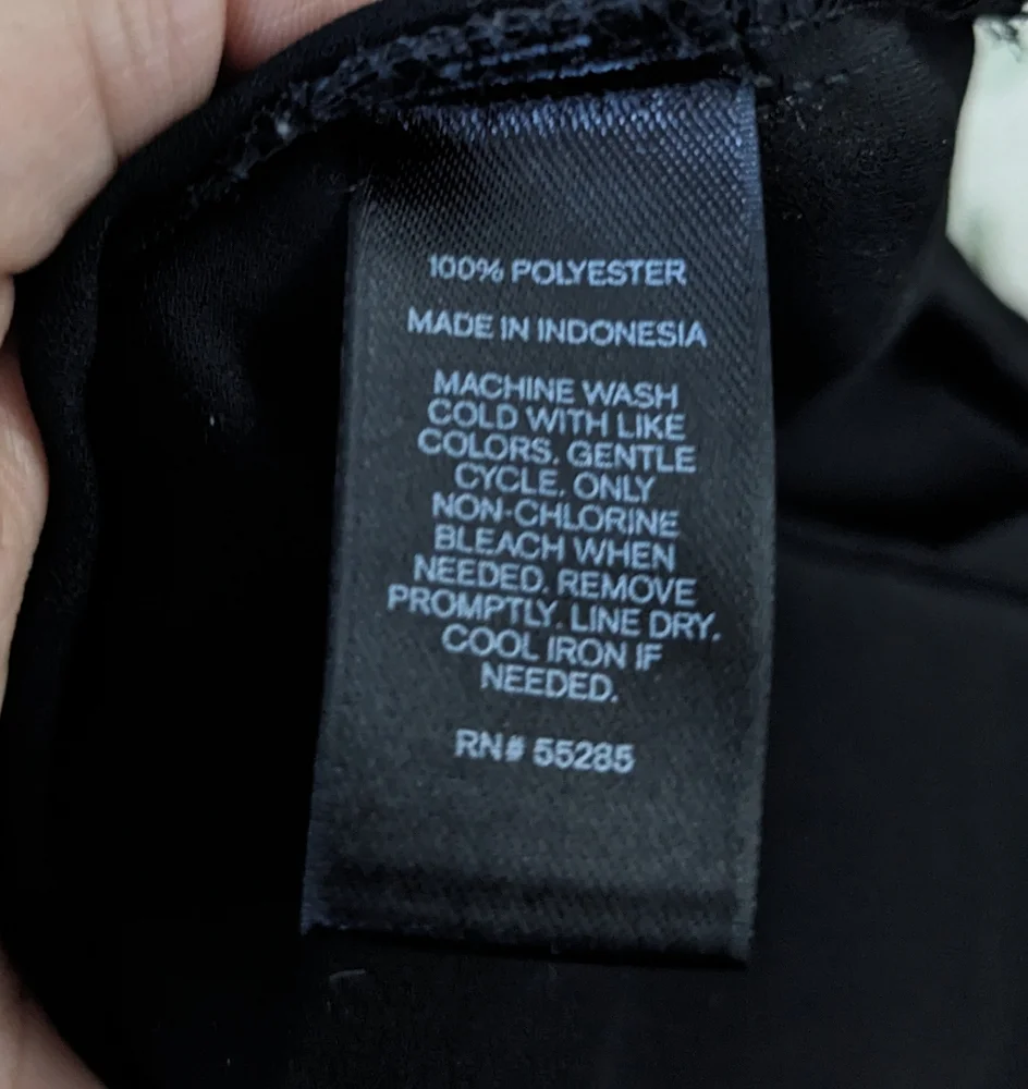 Express Black Blouse with White Trim - Picture 4 of 5